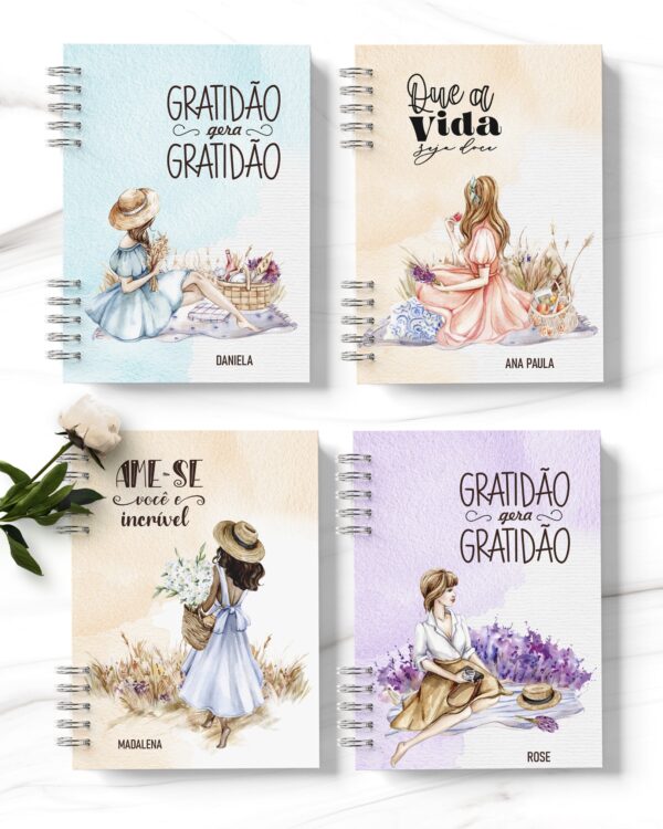 arquivo_digital_caderno_feminino_mulheres_negras_vestidos_flores_frases_biblia_versiculos_motivacional_decorado_miolo_pautado