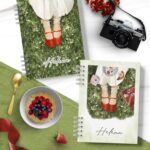arquivo_digital_caderno_feminino_pes_sapatilha_picnic_grama
