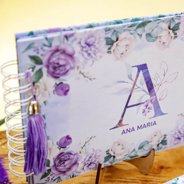 arquivo_digital_album_fotos_mensagem_15_anos_casamento_lilas_roxo_capa_alfabeto